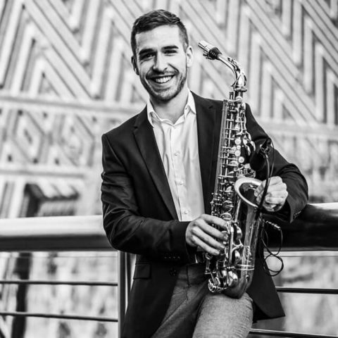 Portait: Saxophonist Saxo Ben, Live Act am WEDD CLUB, dem exklusives Clubbing für Hochzeitsdienstleister